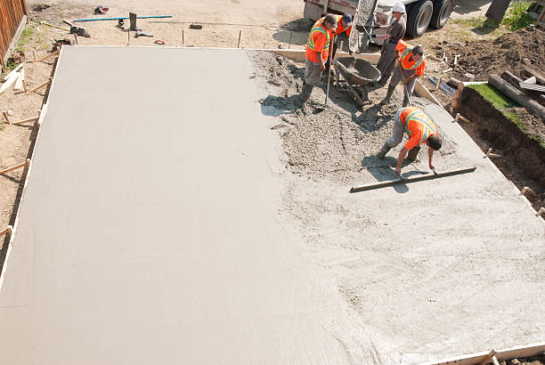 Best Concrete Sealing and Maintenance in Old Jamestown, MO